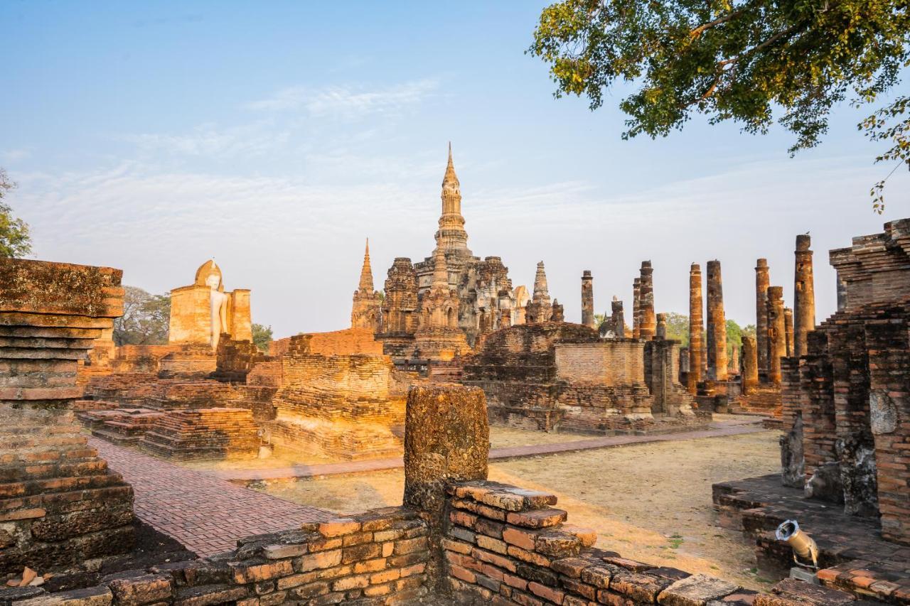 Le Charme Sukhothai Historical Park Dış mekan fotoğraf