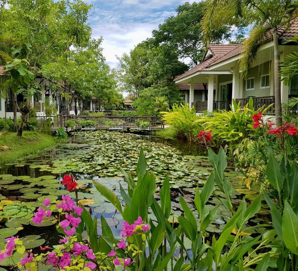 Le Charme Sukhothai Historical Park Dış mekan fotoğraf
