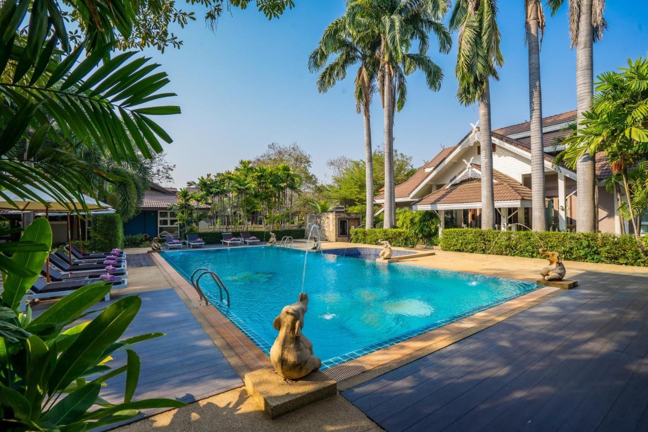 Le Charme Sukhothai Historical Park Dış mekan fotoğraf